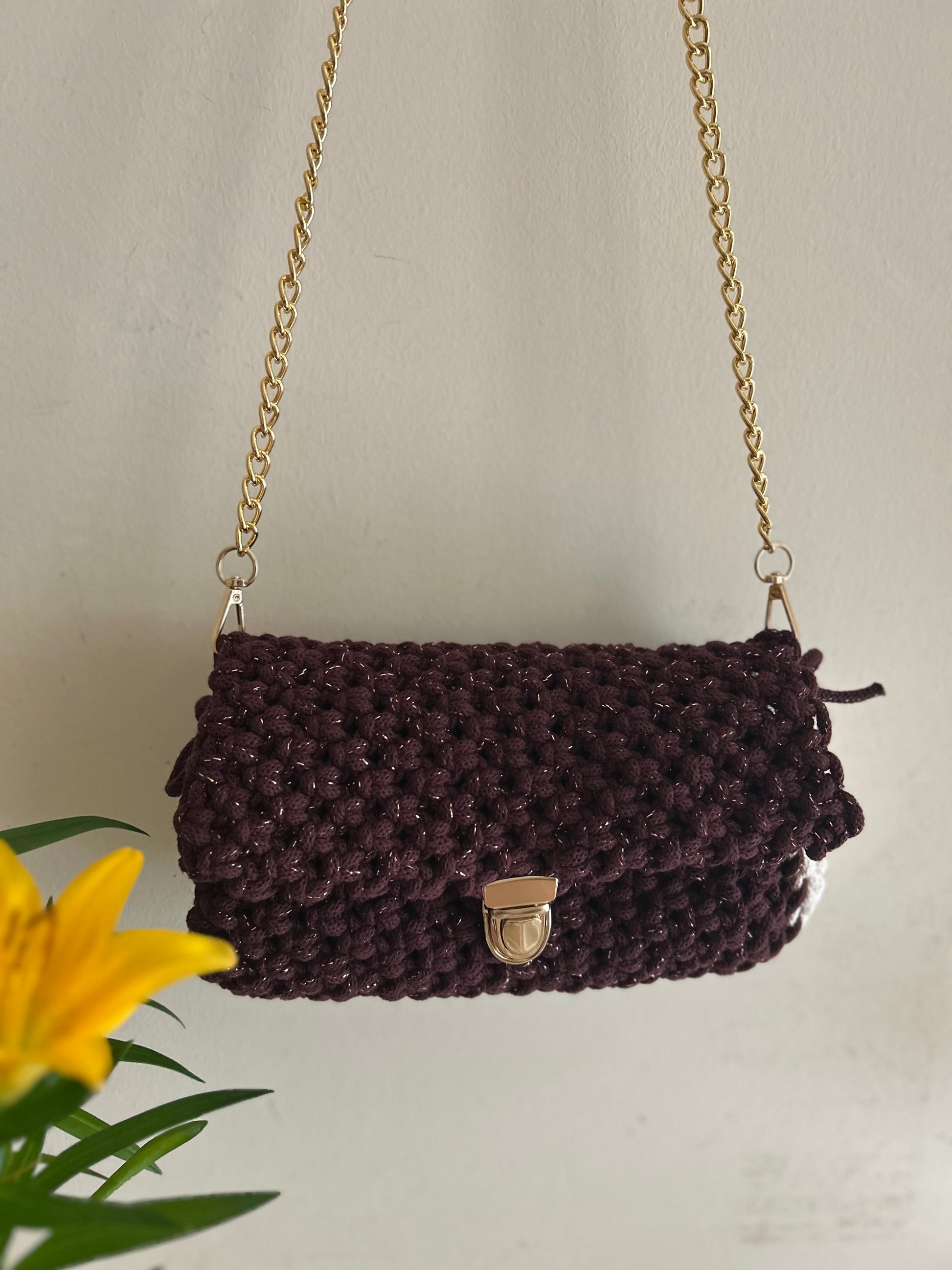 Borsa Ninfea in macramè - MacraLu di Ludovica Mazzanti