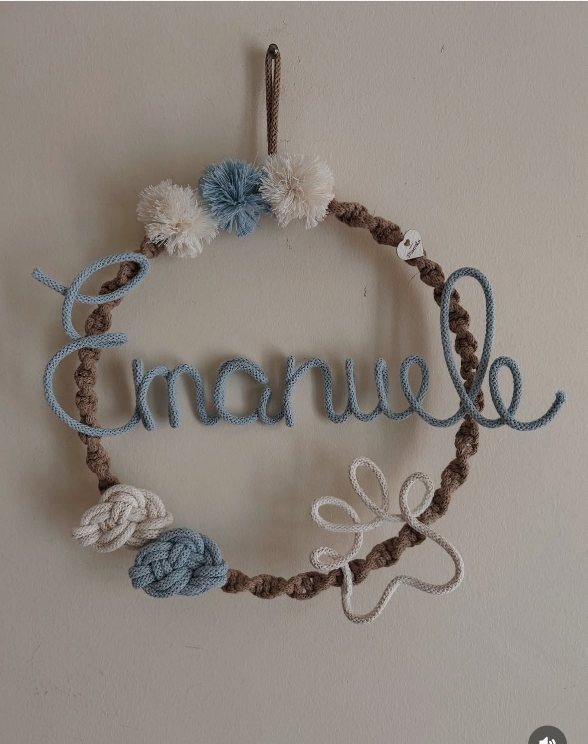 Fiocco nascita con nome in Tricotin - MacraLu di Ludovica Mazzanti