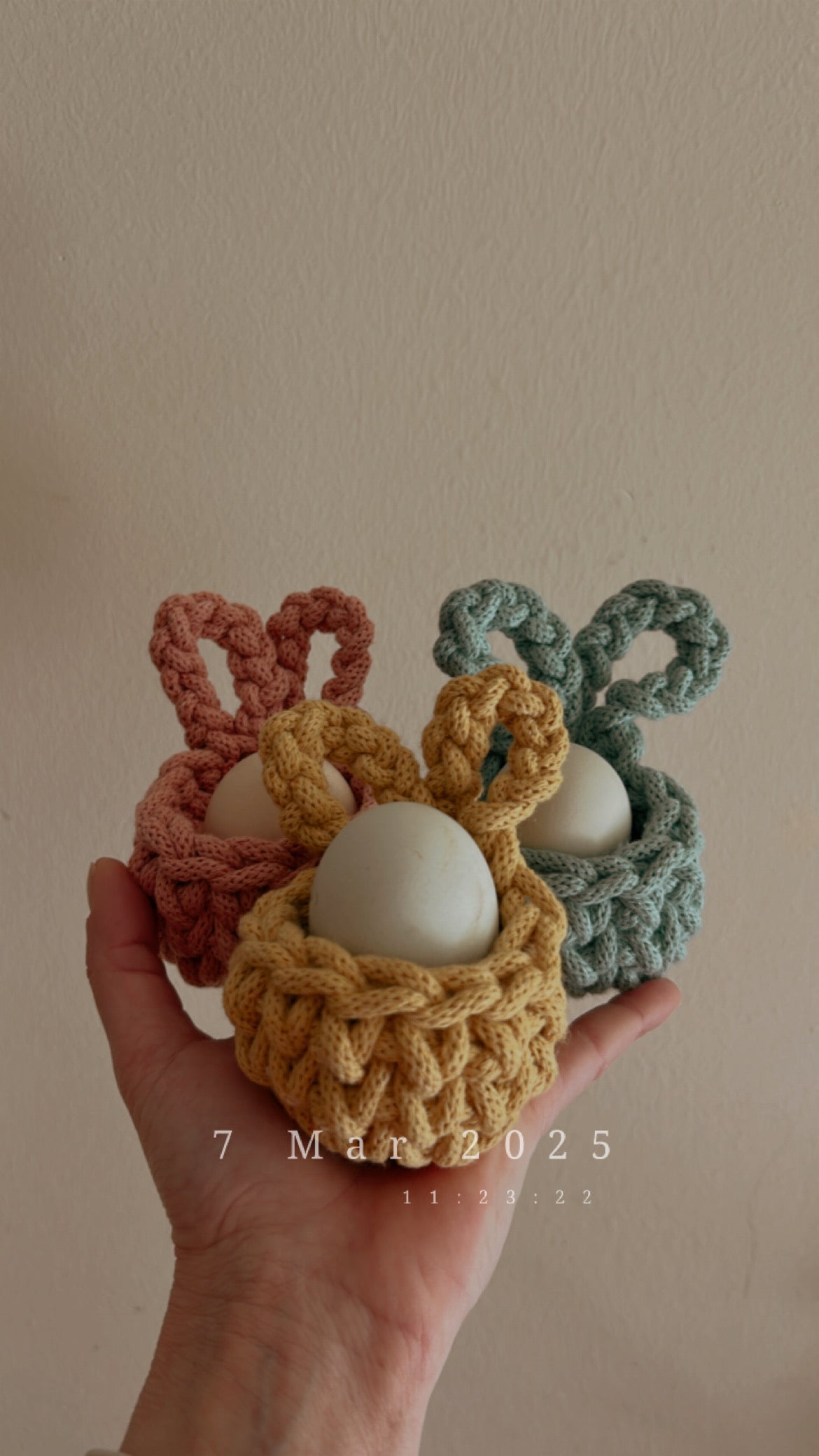 Portauovo Bunny uncinetto - MacraLu di Ludovica Mazzanti