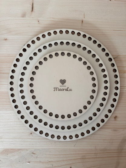 Base in legno con fori per cestini e organizer - MacraLu di Ludovica Mazzanti