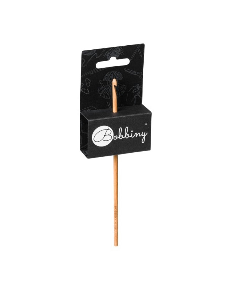 Uncinetti e ferri da maglia - MacraLu di Ludovica Mazzanti