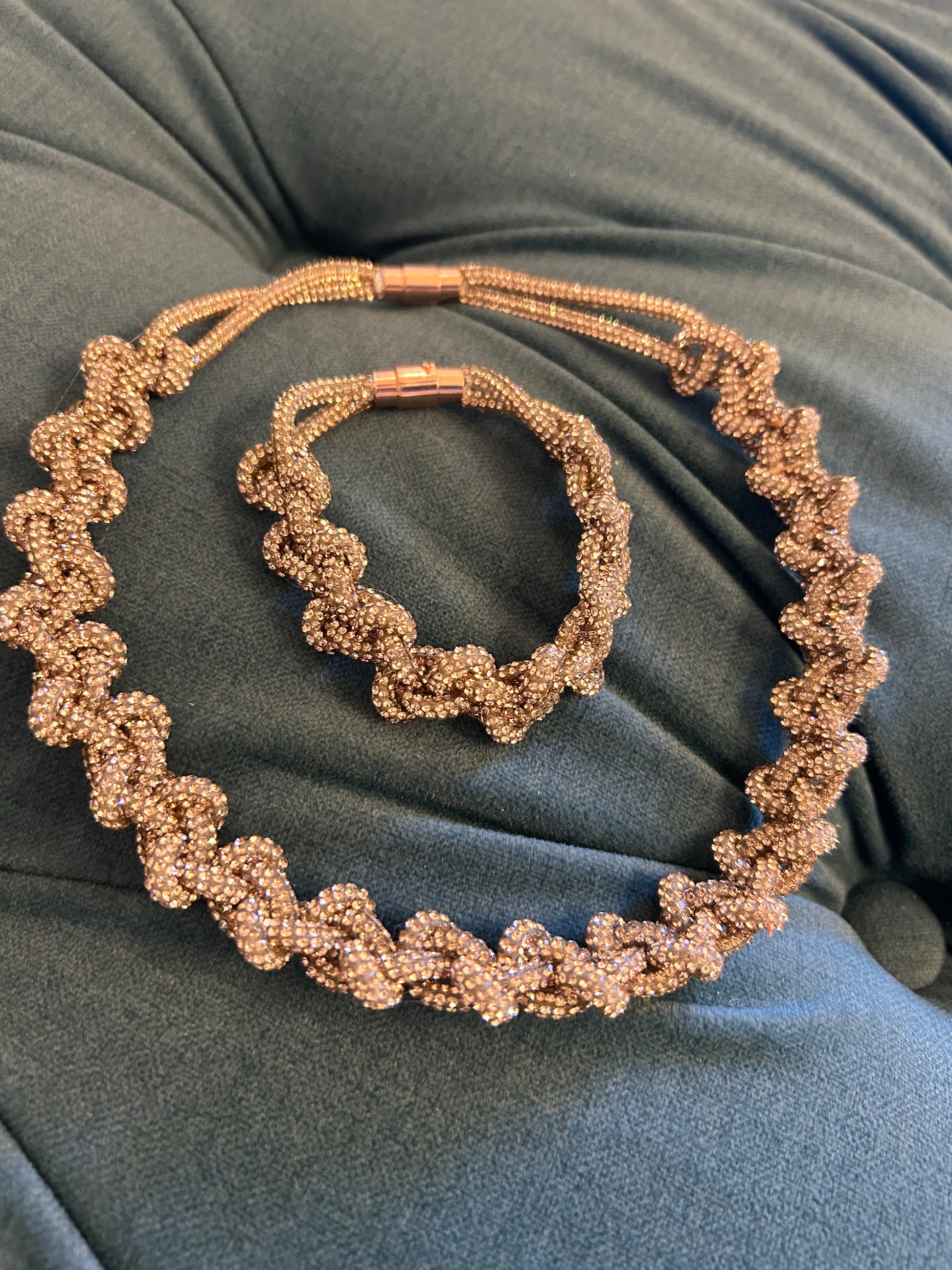 Collezione Infinity - Collane e bracciali con cordino Crystal - MacraLu di Ludovica Mazzanti