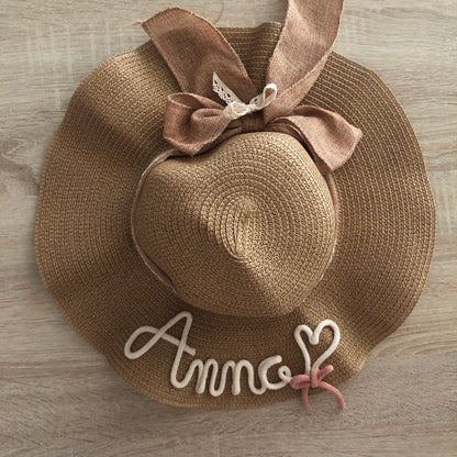 Women's beach hat with name and decoration