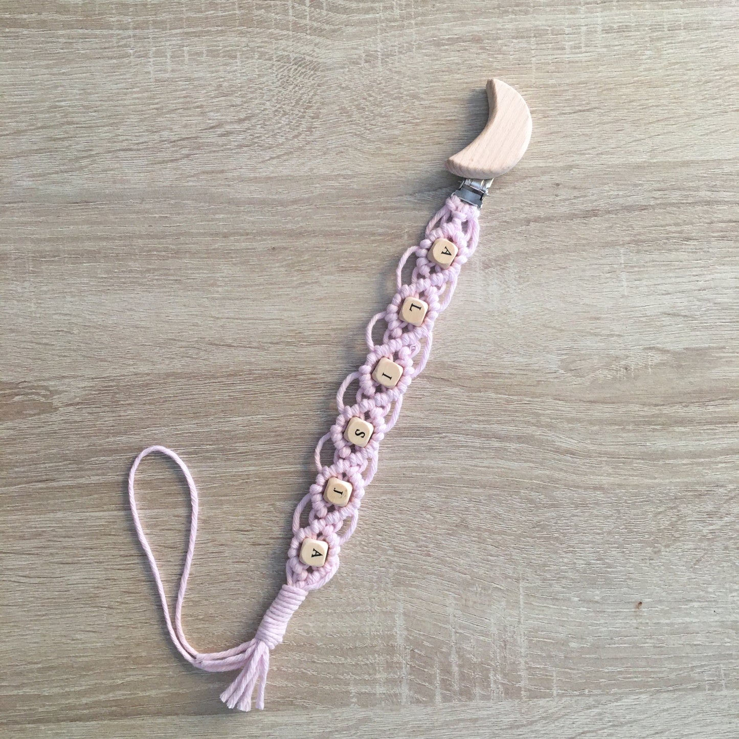 Pacifier holder with name