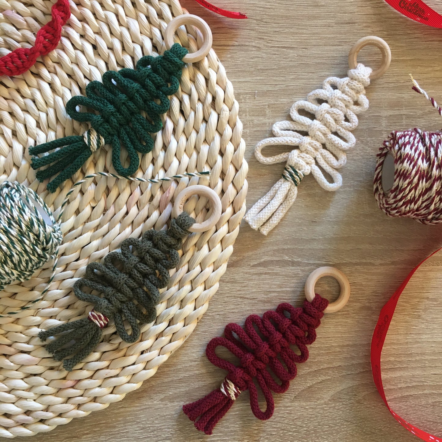 Macramé placeholder/Christmas bauble